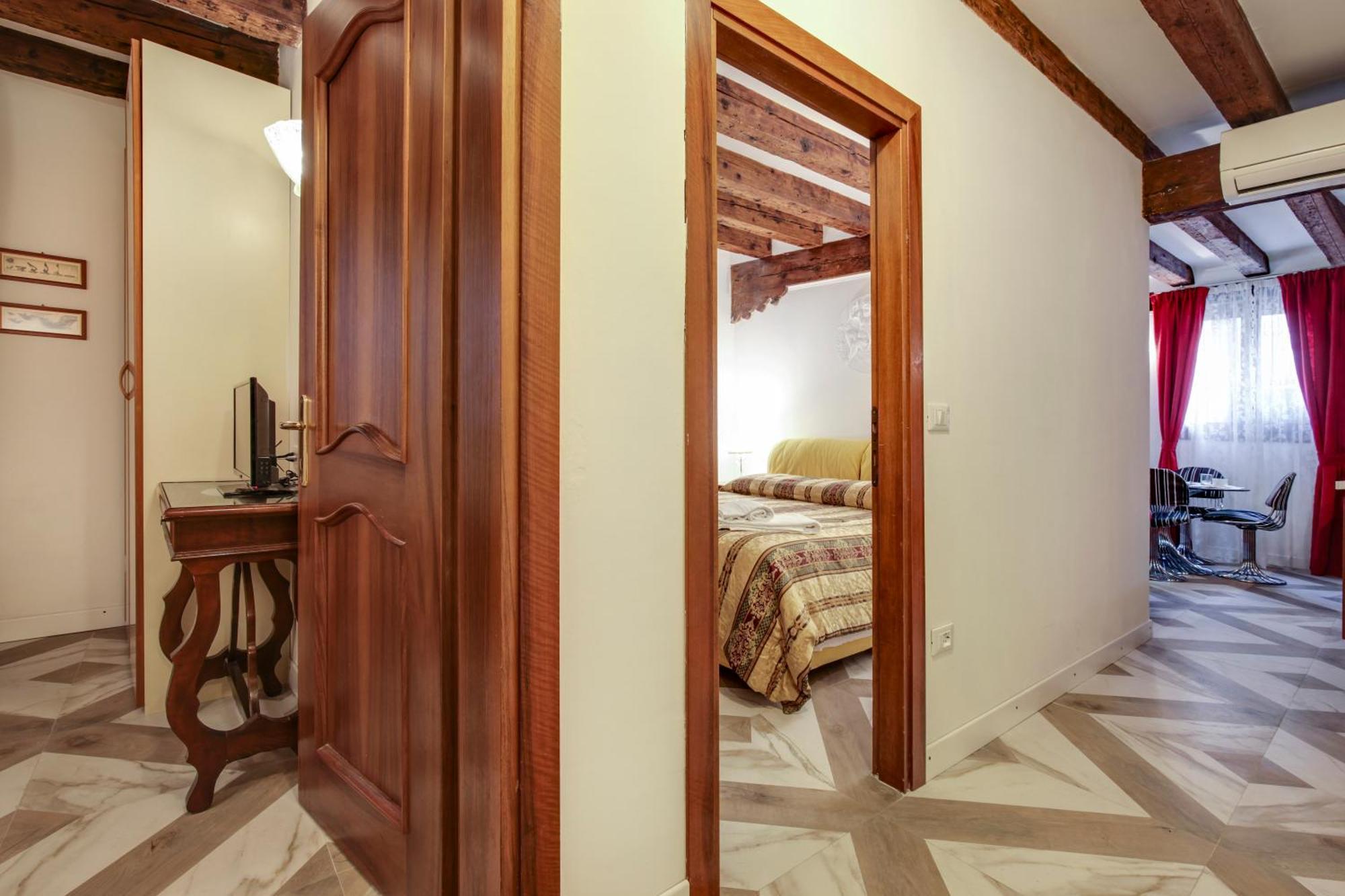 Casa Angeli L.t. M0270422137 Venetië